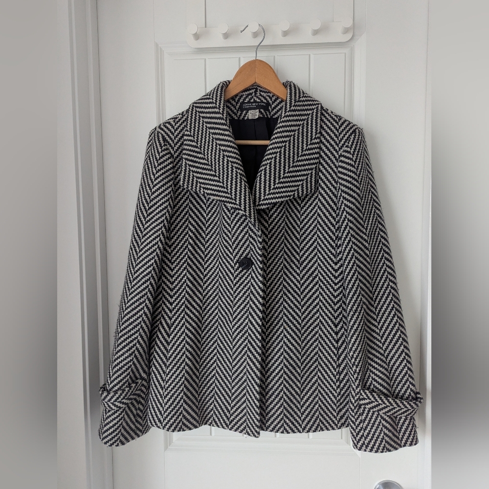 JONES NEW YORK Stylish Herringbone Black and White Women's Jacket 12